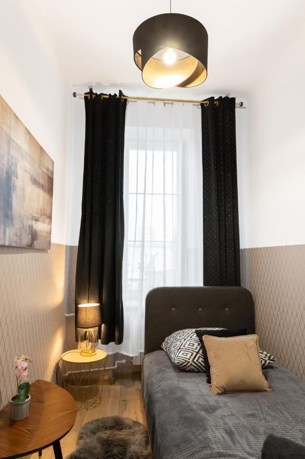 Clicktheflat Aleje Niepodleglosci Center Apart Rooms Warsaw Ngoại thất bức ảnh