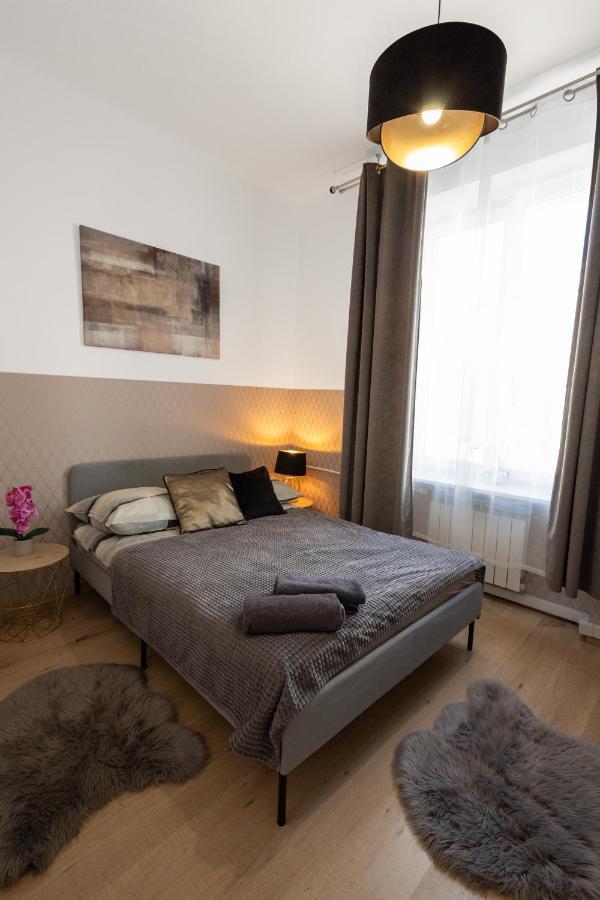 Clicktheflat Aleje Niepodleglosci Center Apart Rooms Warsaw Ngoại thất bức ảnh