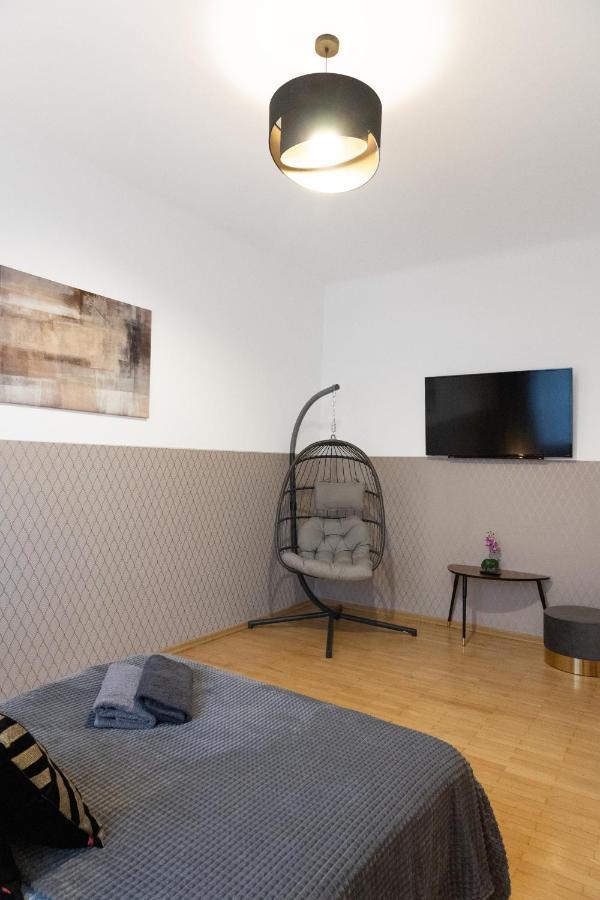 Clicktheflat Aleje Niepodleglosci Center Apart Rooms Warsaw Ngoại thất bức ảnh